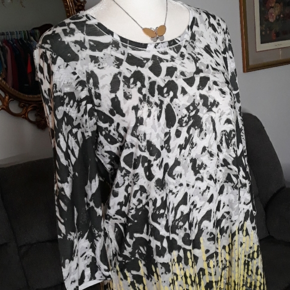 Christopher & Banks funky patterned womens top - Picture 2 of 10